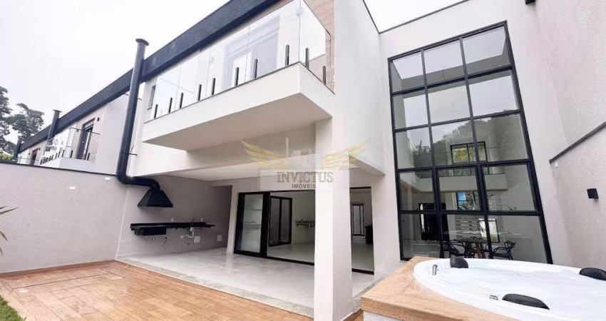 Sobrado em Condomínio Fechado de Alto Padrão com 4 Suítes para Comprar, 399m² - Represa, Ribeirão Pires/SP.