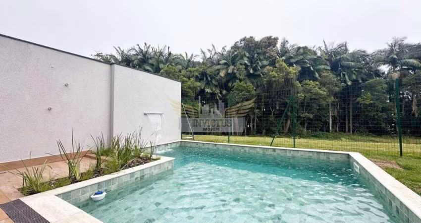Sobrado em Condomínio Fechado de Alto Padrão com 4 Suítes para Comprar, 399m² - Represa, Ribeirão Pires/SP.