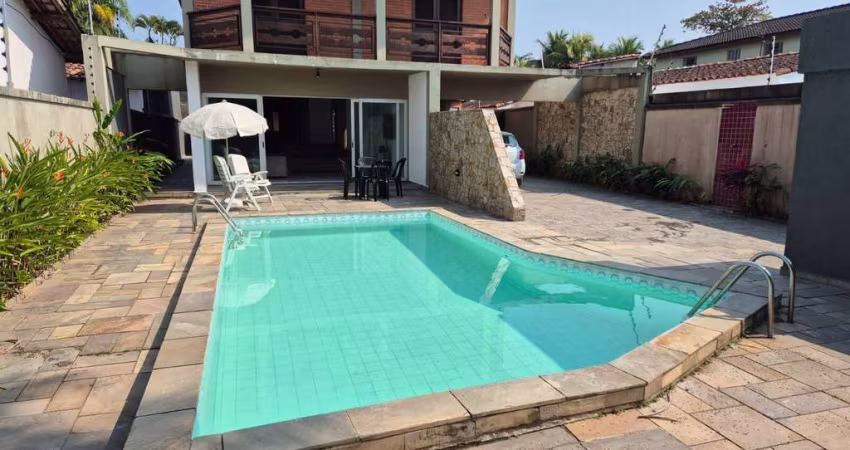 Casa com 3 quartos à venda no Jardim Virgínia, Guarujá 