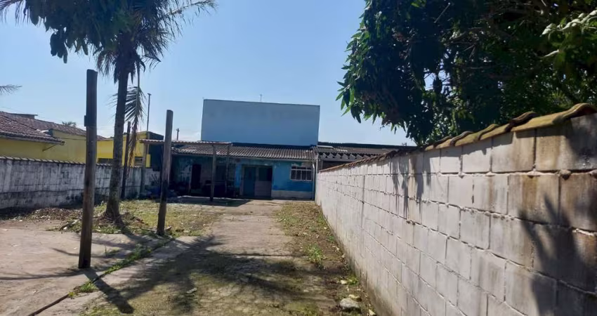Terreno com 370m²