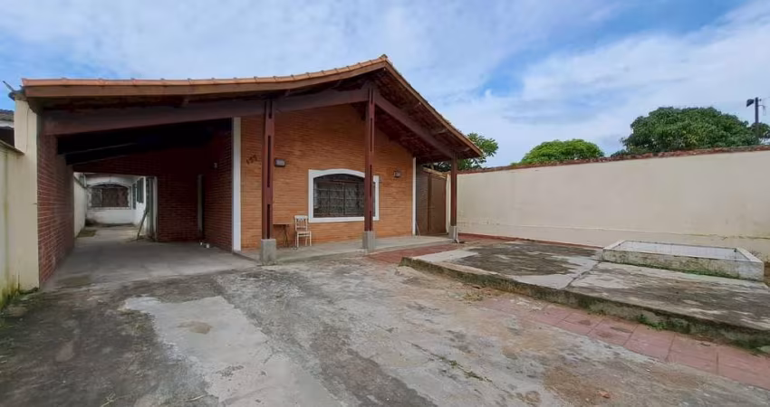 Casa Residencial - Ótima Localização