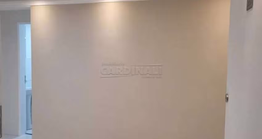 Lindo apartamento em ótima localização.