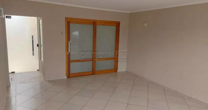 casa padrão com boa localização
