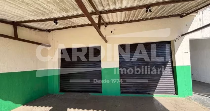 Imóvel comercial bem localizado e com bom espaço para seu negócio