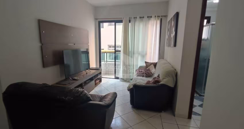 Apto c/ 3 dorm, 1 suíte, sacada, 80 mts mar, portaria, confira na imobiliária em Praia Grande.