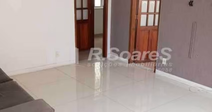 Apartamento com 2 quartos à venda na Rua das Tulipas, Vila Valqueire, Rio de Janeiro