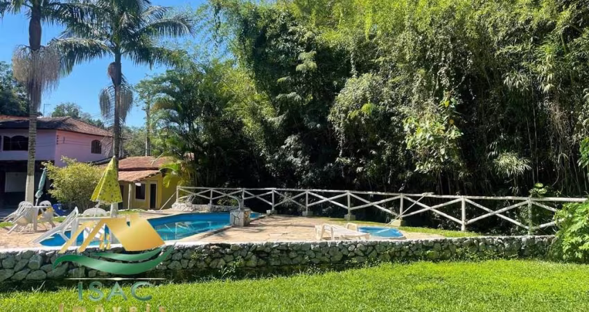 Oportunidade!! Chácara com 5 casas á venda em Mairiporã/SP