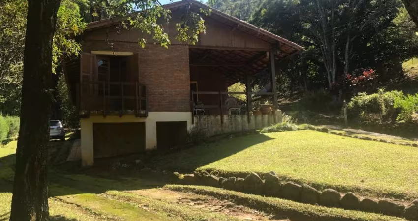 Chácara para Venda em Pinhalzinho, Rosa Mendes, 3 dormitórios, 1 suíte, 2 banheiros, 3 vagas