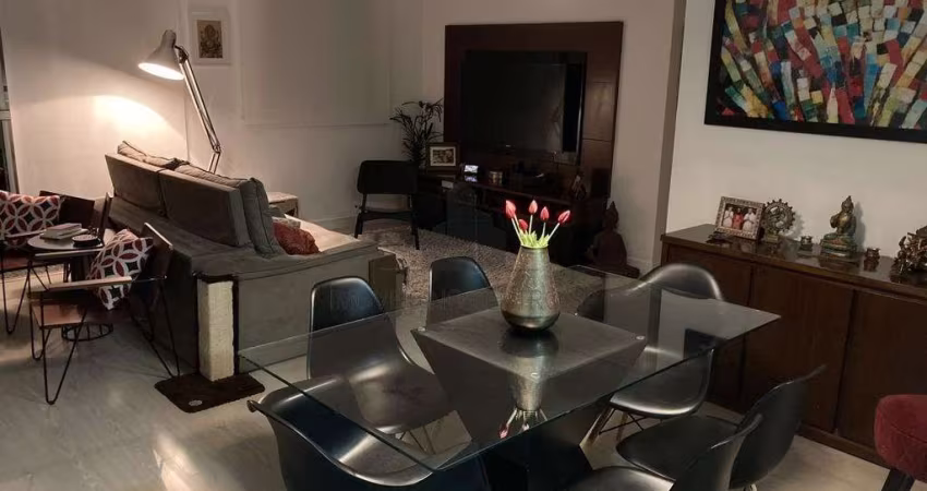 Apartamento em Vila Andrade  -  São Paulo