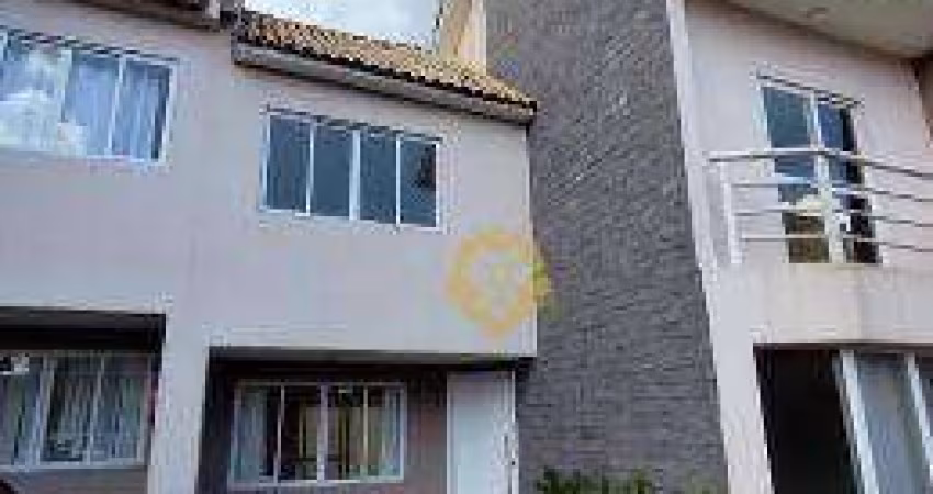 Sobrado com 3 dormitórios à venda, 109 m² por R$ 630.000,00 - Boqueirão - Curitiba/PR