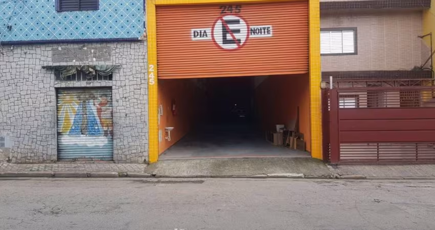 Barracão / Galpão / Depósito com 3 salas para alugar na Rua Jota Carlos, --, Jardim Brasil (Zona Norte), São Paulo