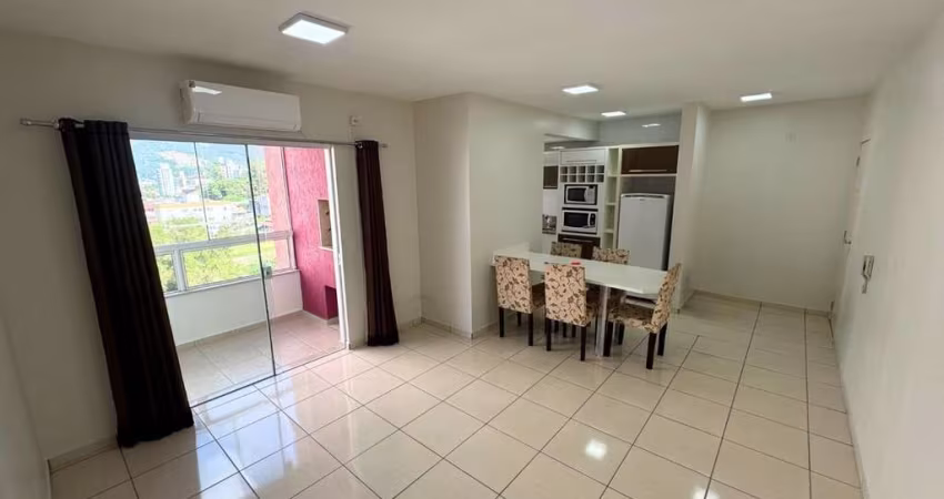 Apartamento com 3 Dormitórios (1 Suíte) no Bairro Dehon