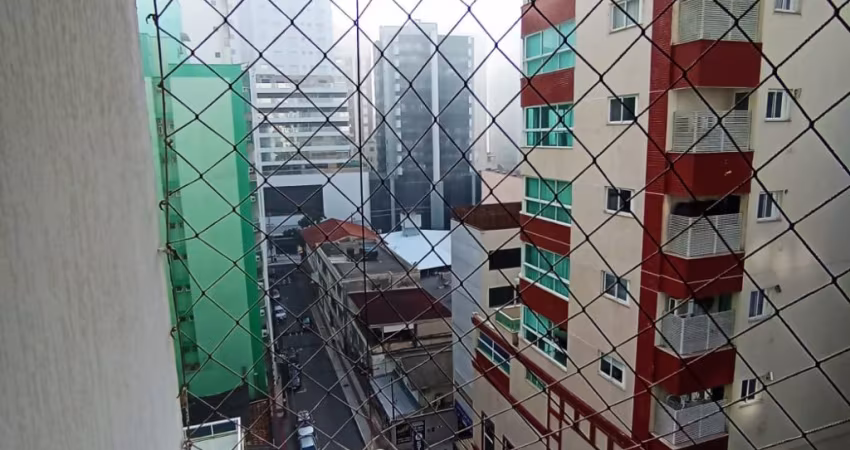 EXELENTE OPORTUNIDADE DE APARTAMENTO A VENDA NO CENTRO DE BALNEÁRIO CAMBORIÚ-SC