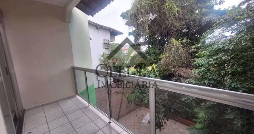 Casa com 3 quartos à venda na Rua Renato Meira Lima, Tanque, Rio de Janeiro