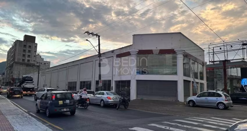 Galpão locação Avenida Estado Balneário Camboriú