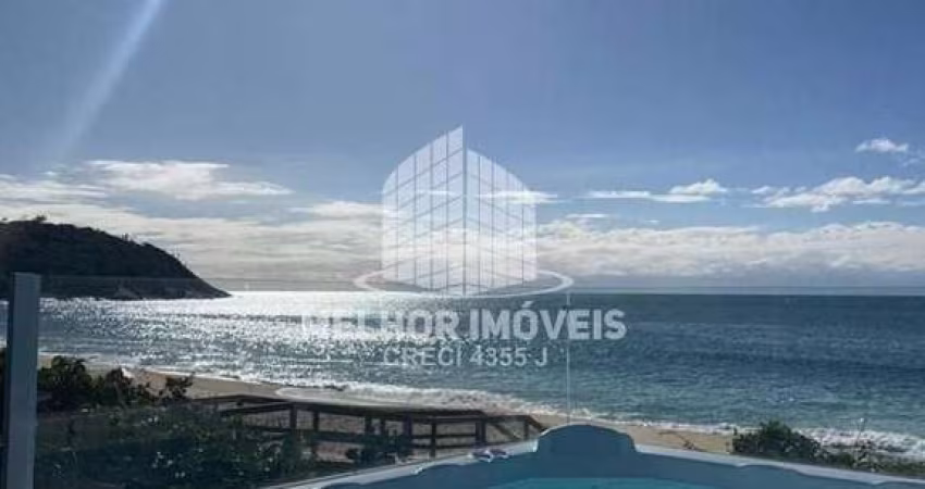 Casa à venda na Praia do Estaleirinho - Balneário Camboriú/SC