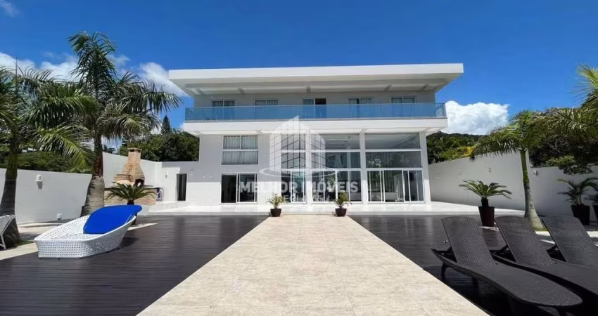 Casa à venda no Estaleiro em Balneário Camboriú/SC