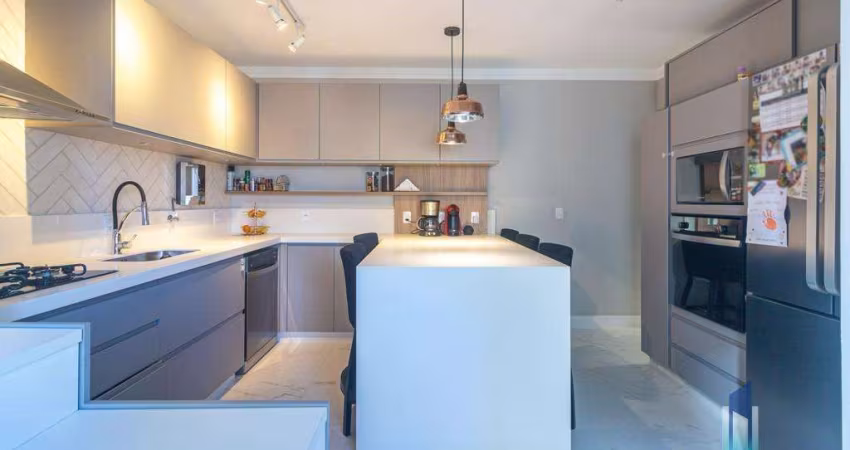 Apartamento Zona Central para Venda em Balneário Camboriú, CENTRO, 3 dormitórios, 1 suíte, 3 banheiros, 1 vaga