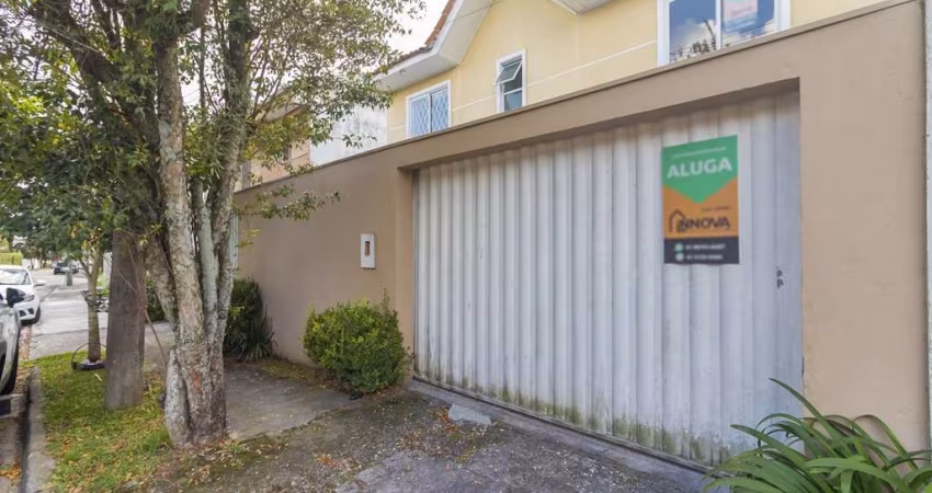 Sobrado com 4 quartos  para alugar, 150.00 m2 por R$2250.00  - Aristocrata - Sao Jose Dos Pinhais/PR
