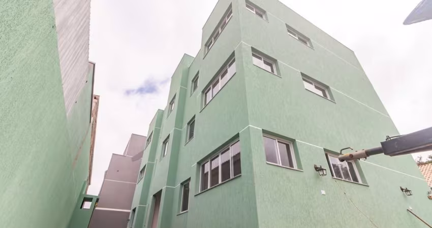 Apartamento com 2 quartos  para alugar, 56.46 m2 por R$2000.00  - Hauer - Curitiba/PR