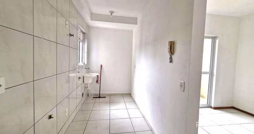 Apartamento com 2 dormitórios para alugar, 54 m² por R$ 1.795,46/mês - Velha - Blumenau/SC