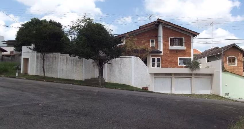 Sobrado Para Vender com 4 quartos 2 suítes no bairro Nova Caieiras em Caieiras