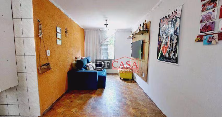 Apartamento em Conjunto Residencial José Bonifácio