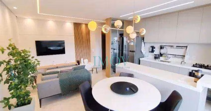 Apartamento com 2 dormitórios à venda, 64 m² por R$ 630.000,00 - Vila Industrial - São José dos Campos/SP