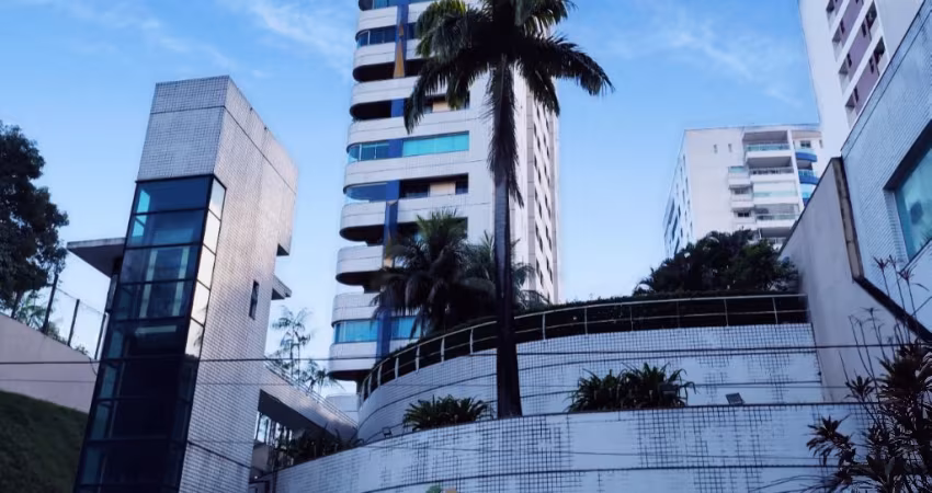 Excelente apto com 150m2 Av. Mario Ypiranga