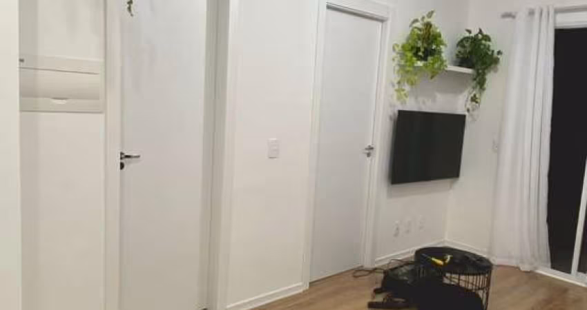 Apartamento à venda em Cambuci com 40 m², 2 quarto