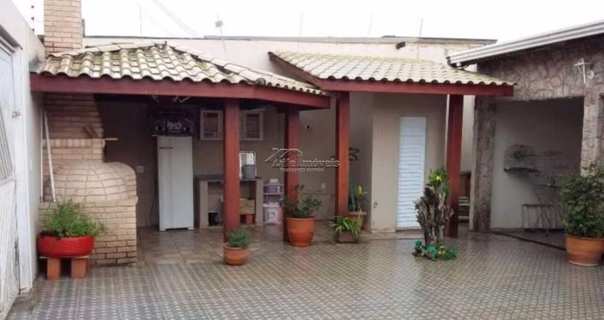 Casa com 3 quartos à venda na João Alves, 101, Jardim Adelaide, Hortolândia