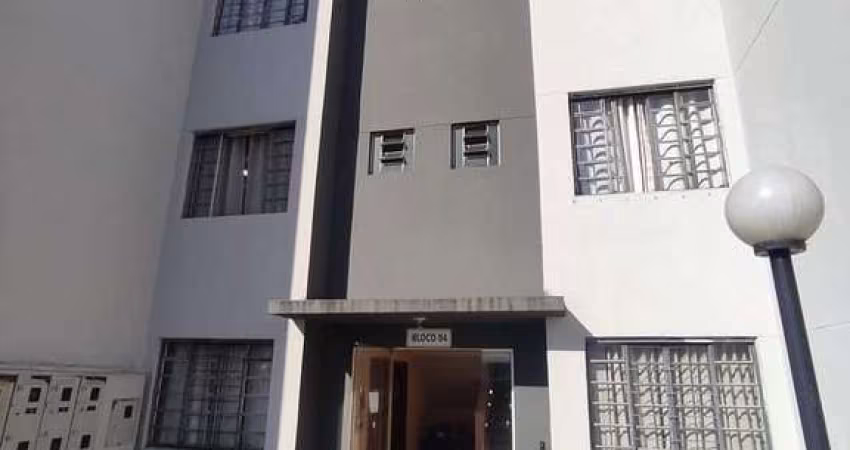 Apartamento em Parque Hortência  -  Maringá