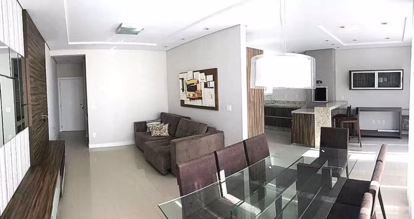 Vende-se apartamento com 3 suítes no Centro de Jaraguá do Sul