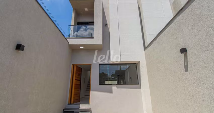 Casa com 3 quartos para alugar na Rua Austin, --, Vila Independência, São Paulo