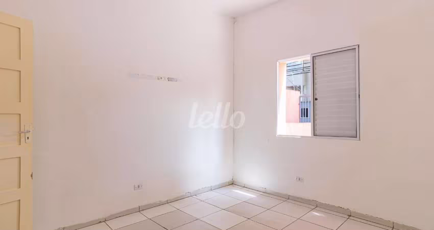 Casa comercial com 2 salas para alugar na Rua Anhangüera, --, Barra Funda, São Paulo