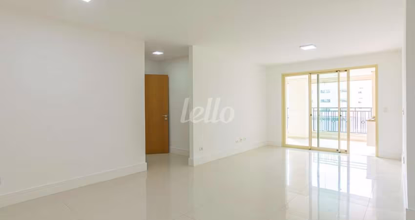 Apartamento com 3 quartos para alugar na Rua Salete, --, Santana, São Paulo