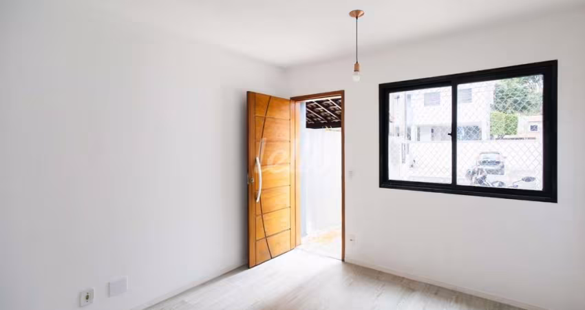 Casa em condomínio fechado com 2 quartos para alugar na Avenida Doutor Francisco Mesquita, --, Jardim Ibitirama, São Paulo