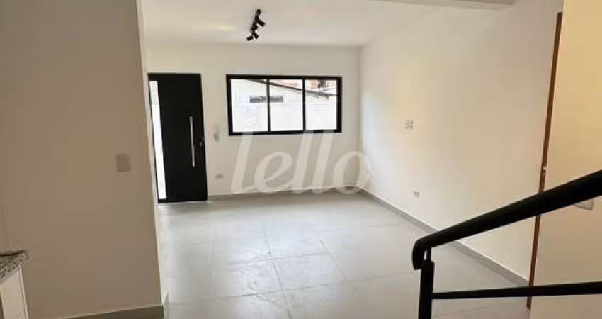 Casa em condomínio fechado com 2 quartos para alugar na Rua Domingos Torres, --, Casa Verde, São Paulo