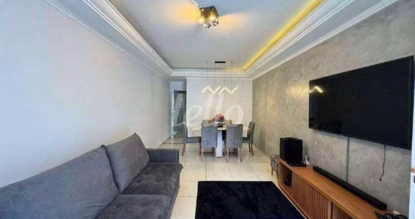 Casa com 3 quartos para alugar na Rua das Hortências, --, Vila Helena, Santo André