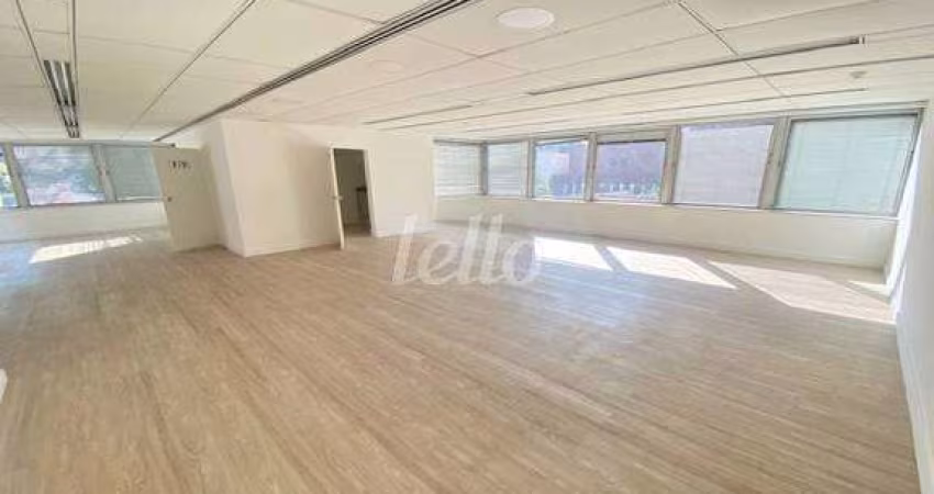 Sala comercial com 1 sala à venda na Rua Urussuí, 300, Itaim Bibi, São Paulo
