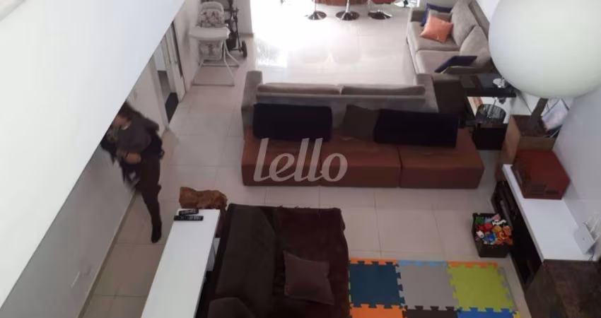 Casa em condomínio fechado com 4 quartos à venda na Rua Manuel Morais Pontes, 135, Vila Albertina, São Paulo