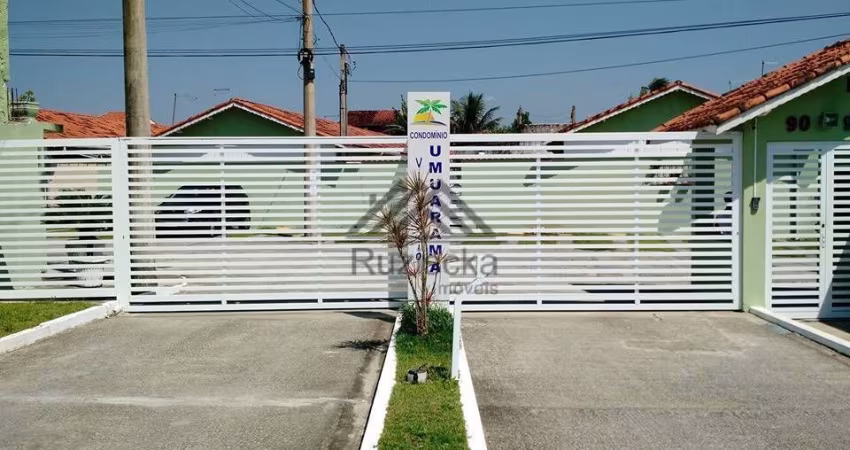 Casa em condomínio á venda em Itanhaém/SP.