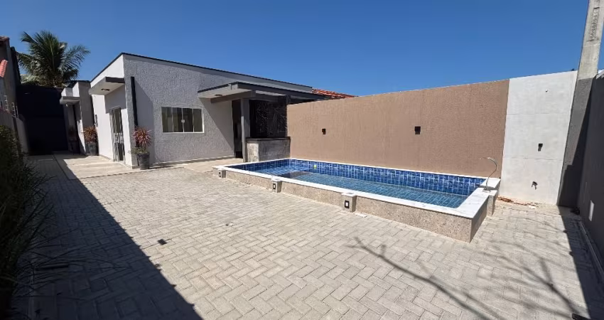 Casa á venda no Jardim Grandesp em Itanhaém/SP,lado praia , á 950m do mar
