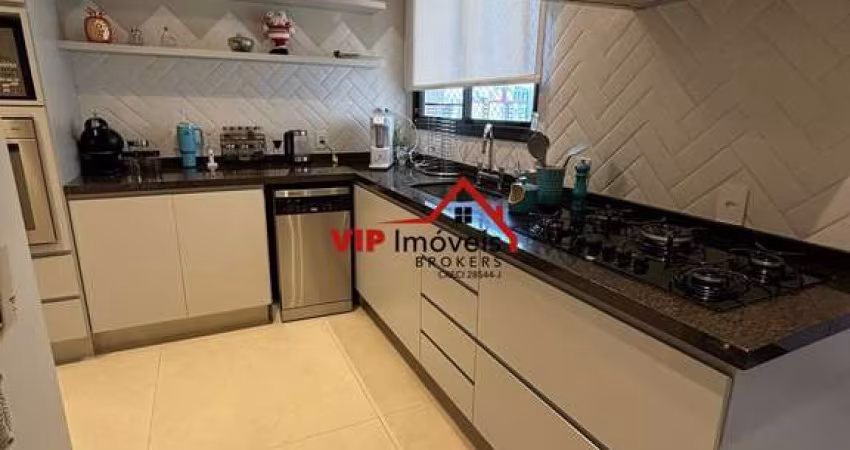Excelente apartamento com 127m² no Condomínio Anita Garibaldi