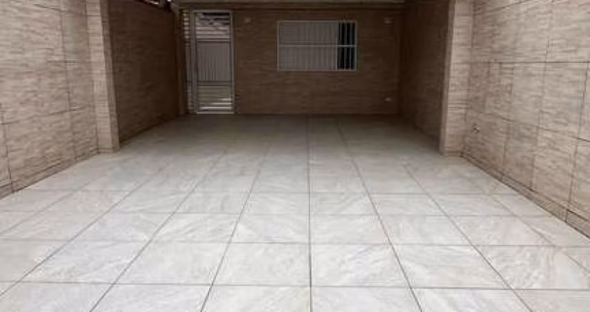 Casa à venda em Praia Grande-SP, no bairro Tupi: 2 quartos, 1 suite, 1 sala, 2 banheiros, 2 vagas de garagem, 97m².