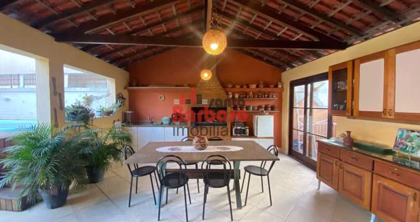 Cobertura com 4 dorms, Icaraí, Niterói - R$ 1.87 mi, Cod: 5768