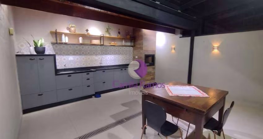 Sobrado com 3 dormitórios à venda, 128 m² por R$ 860.000,00 - Jardim Vitória - Suzano/SP