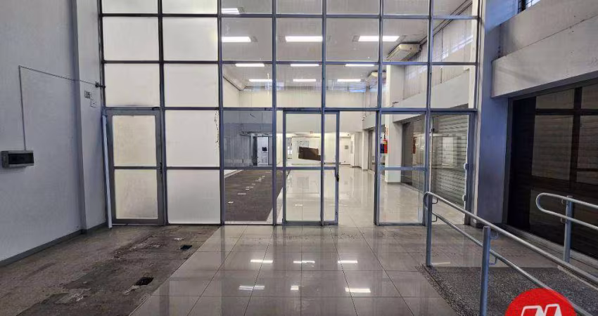 Loja na Protásio esquina Francisco Ferrer