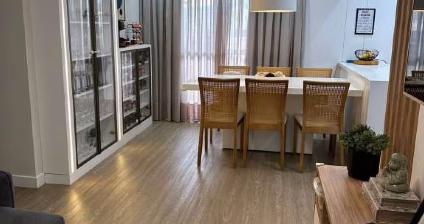 Apartamento à venda no bairro Estreito - Florianópolis/SC