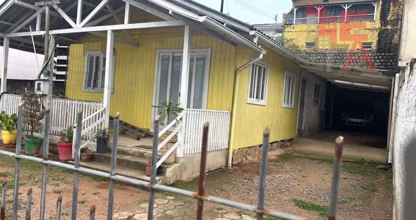 Casa à venda no bairro Jardim Atlântico - Florianópolis/SC